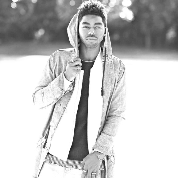 Christian Micah - Picture 6 of 7